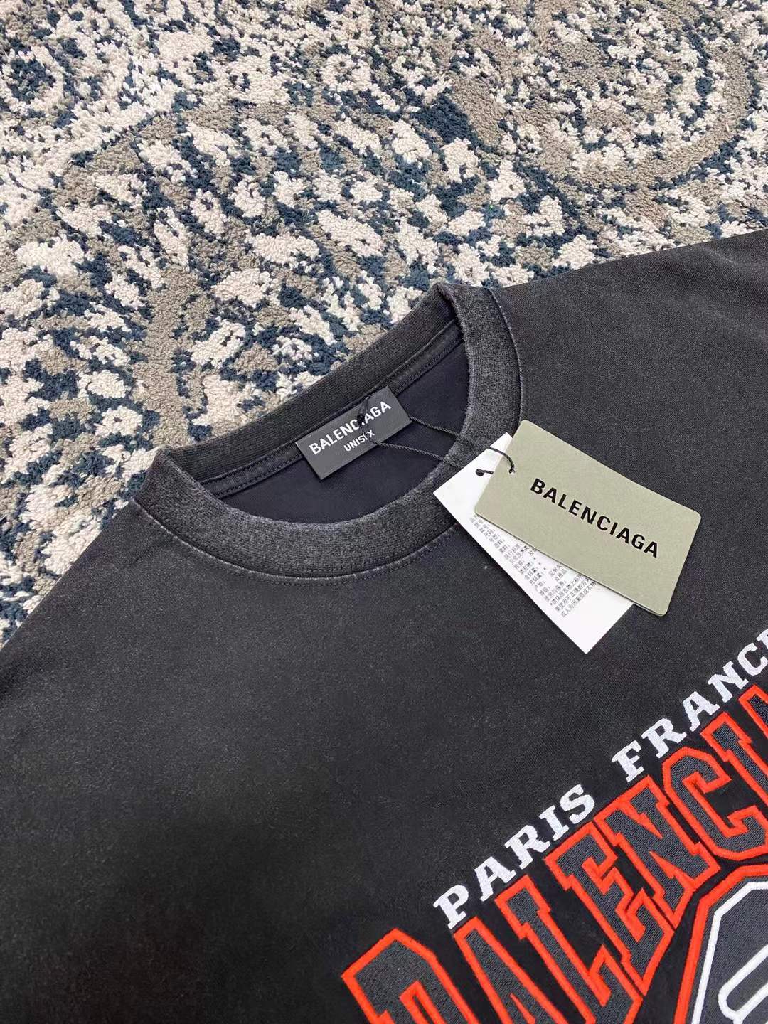 Balenciaga BB cotton T-shirt in faded black