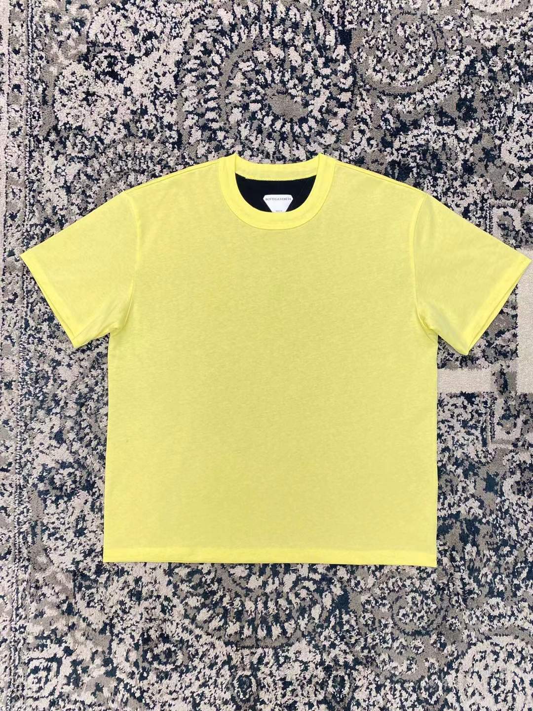 Bottega Venta fluorescent yellow logo short-sleeve t-shirt