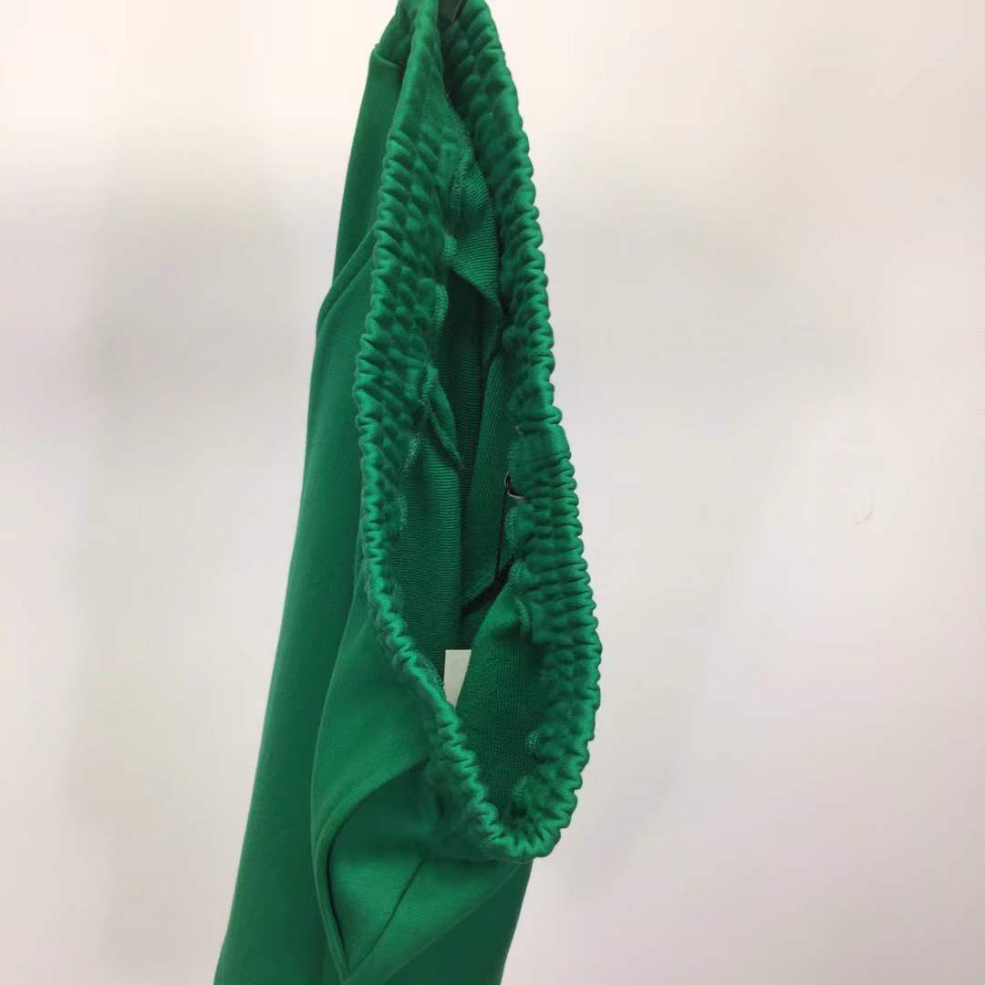 Bottega Veneta green cotton jersey drawstring shorts.