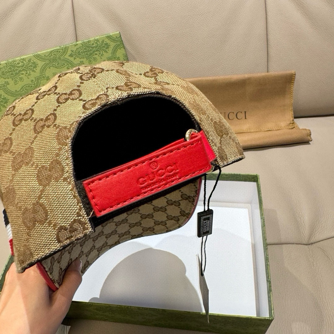 Gucci Original GG canvas baseball hat with Web detail