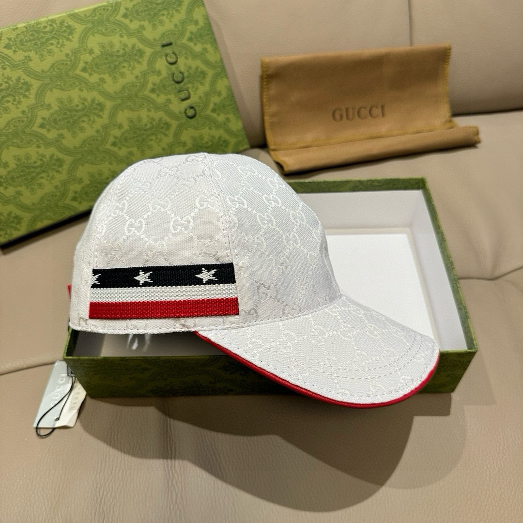 Gucci GG canvas baseball hat white with a red and black side stripe detail