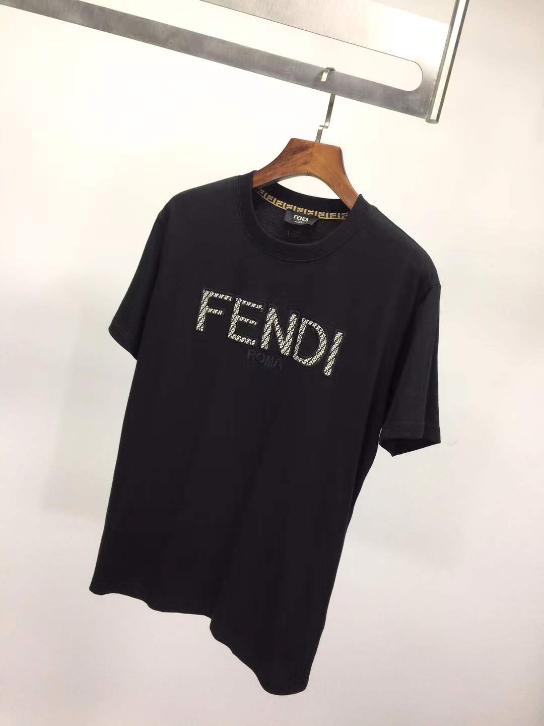 Fendi cotton jersey t-shirt with a sequin logo in black