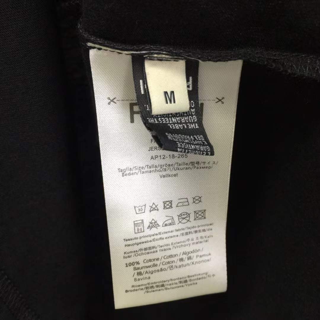 Fendi cotton jersey t-shirt with a sequin logo in black