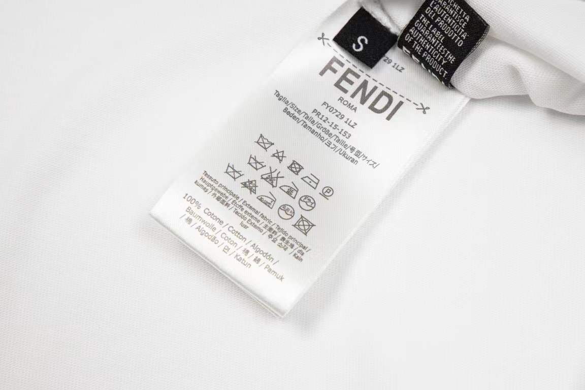 Fendi kids' white cotton t-shirt with a green teddy bear graphic print