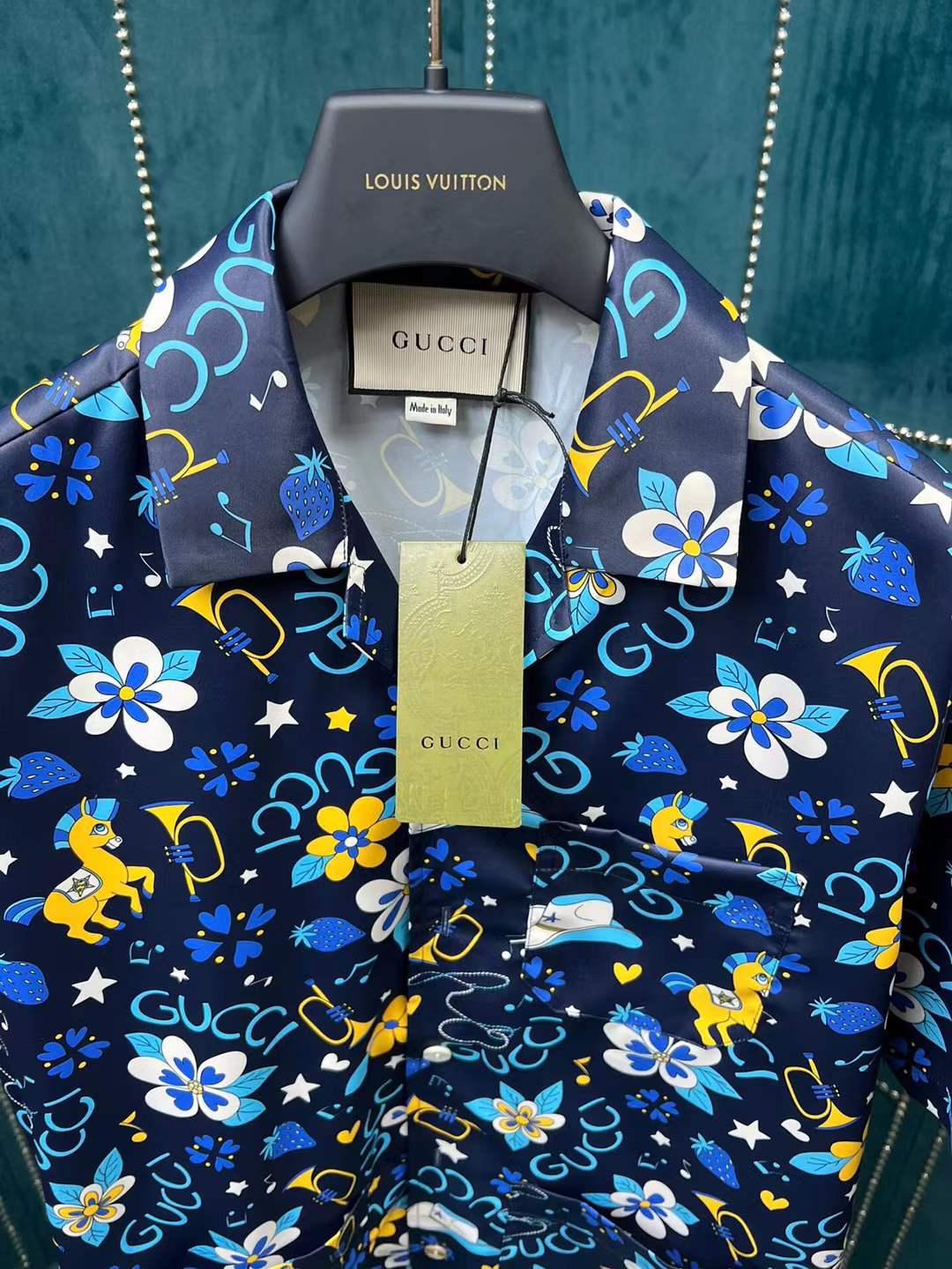 Gucci retro flower and pony print cotton bowling shirt