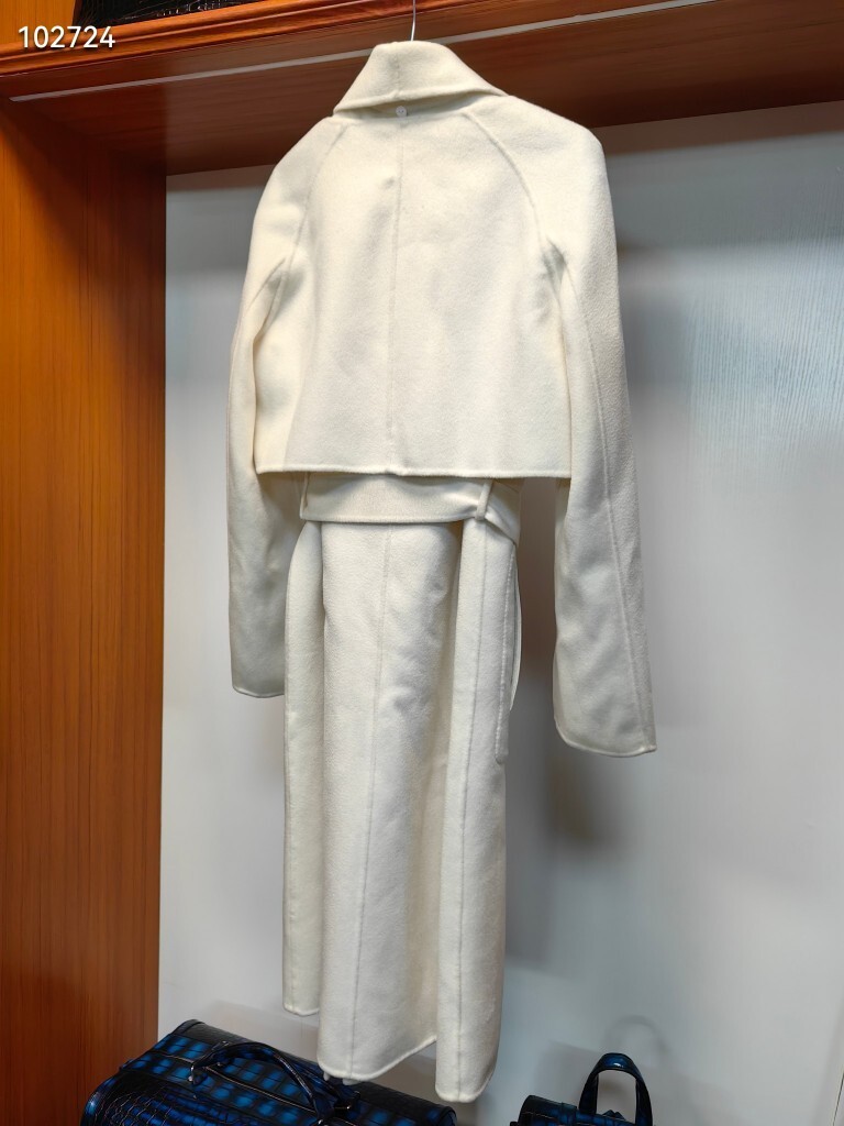 off-white Hermès belted coat with a detachable capelet