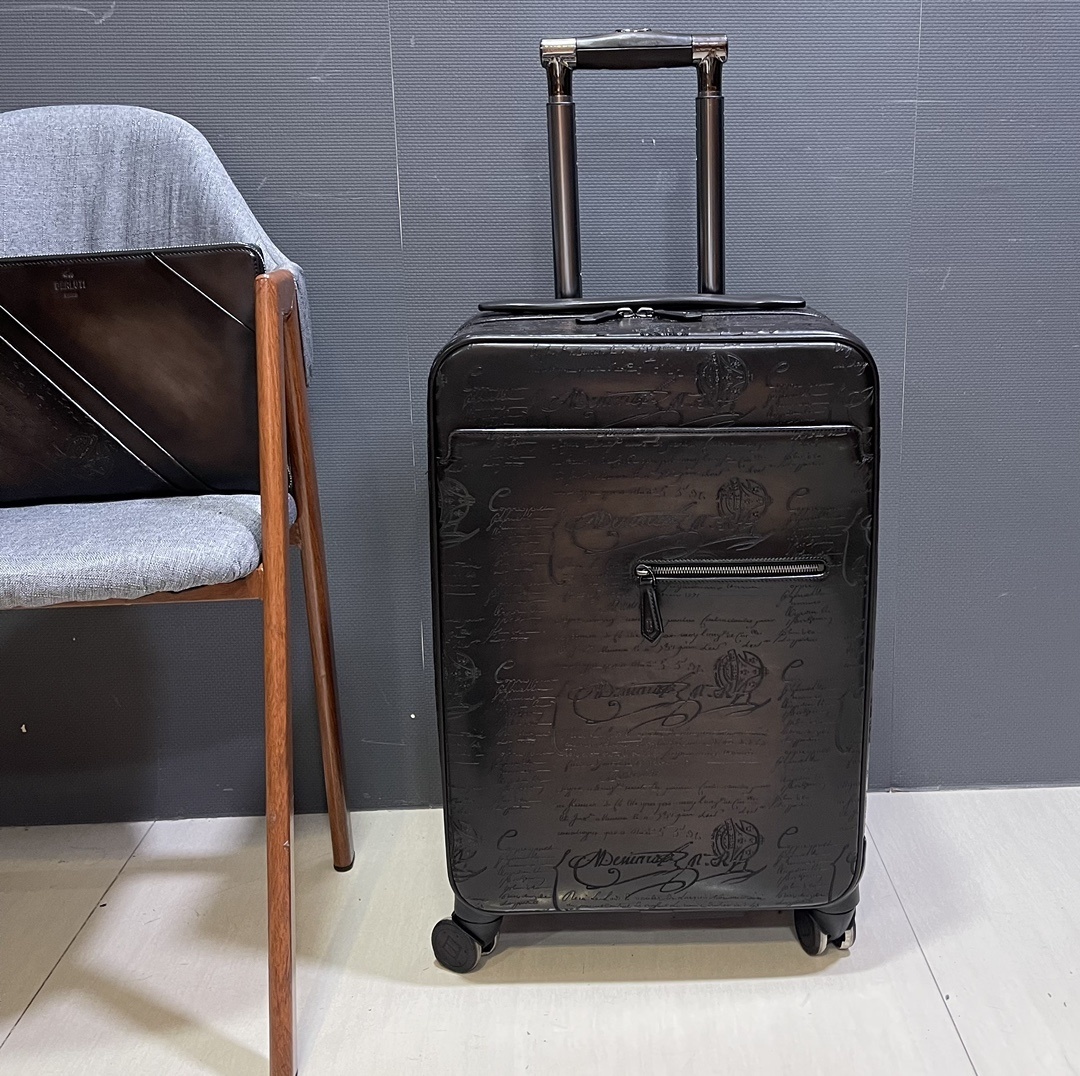 Berluti Formula 1005 Scritto rolling suitcase in black Venezia leather