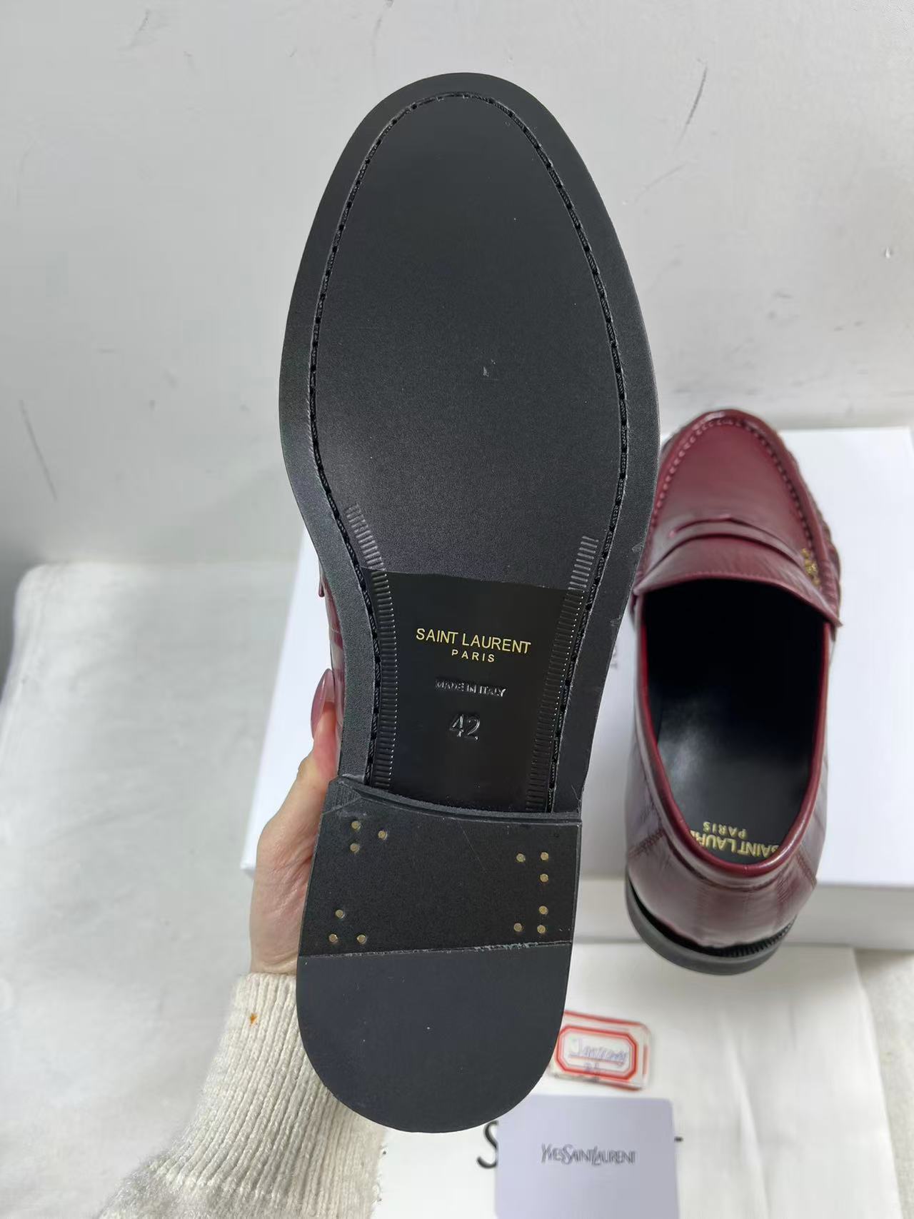 Saint Laurent Campo croc-effect leather loafers in a burgundy color size EU42 mens