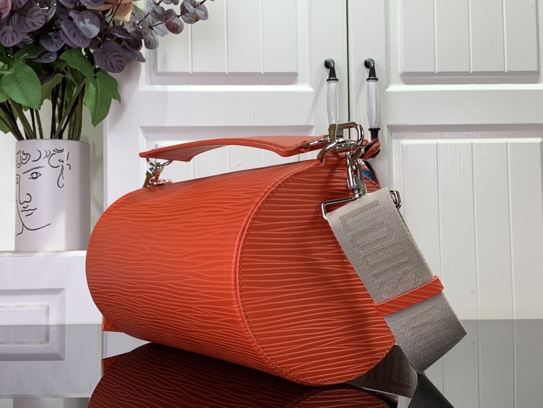 LV Epi XL Soft Polochon shoulder bag in rouge red calfskin leather