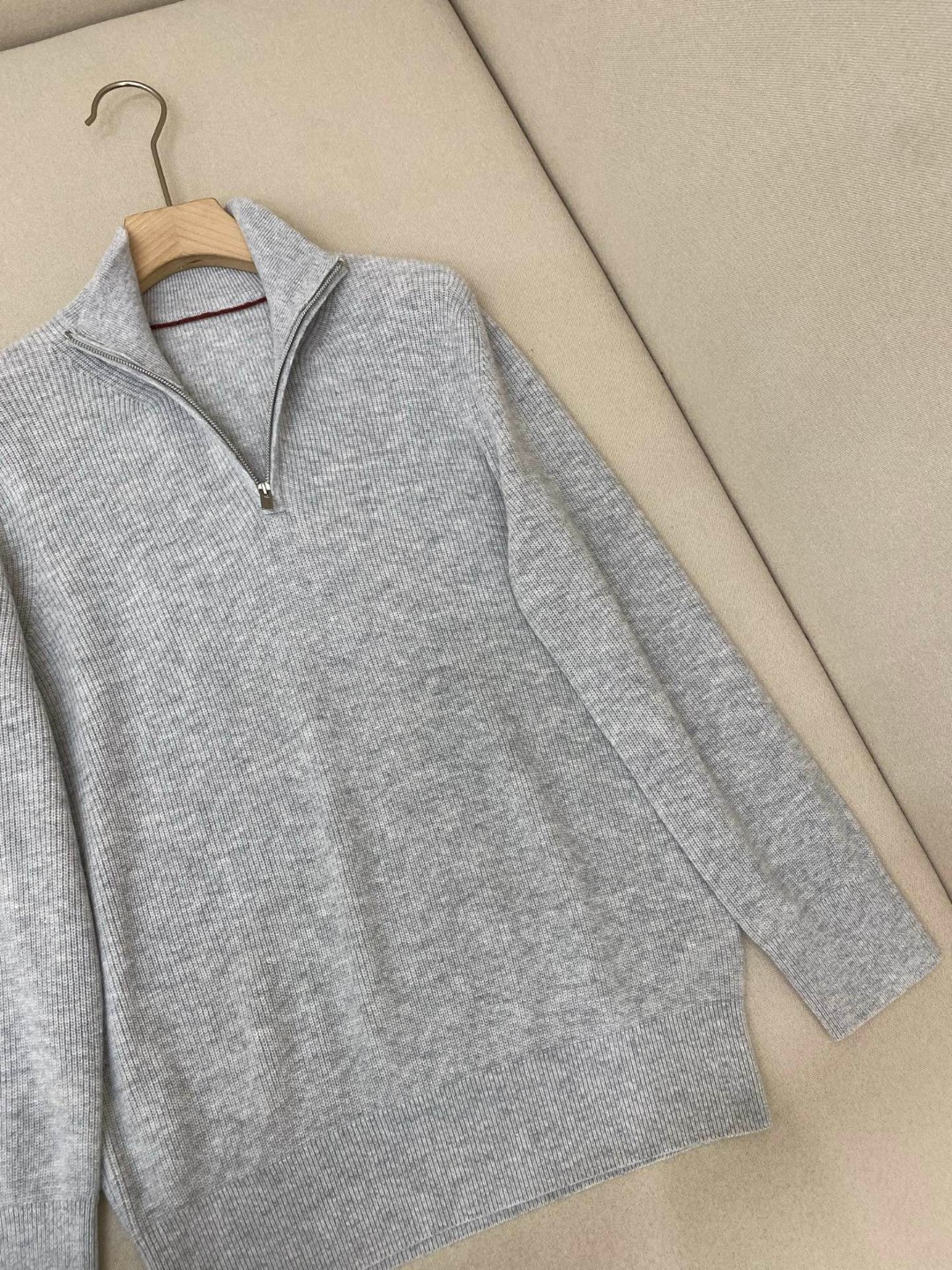 Loropiana grey knitted quarter-zip jumper