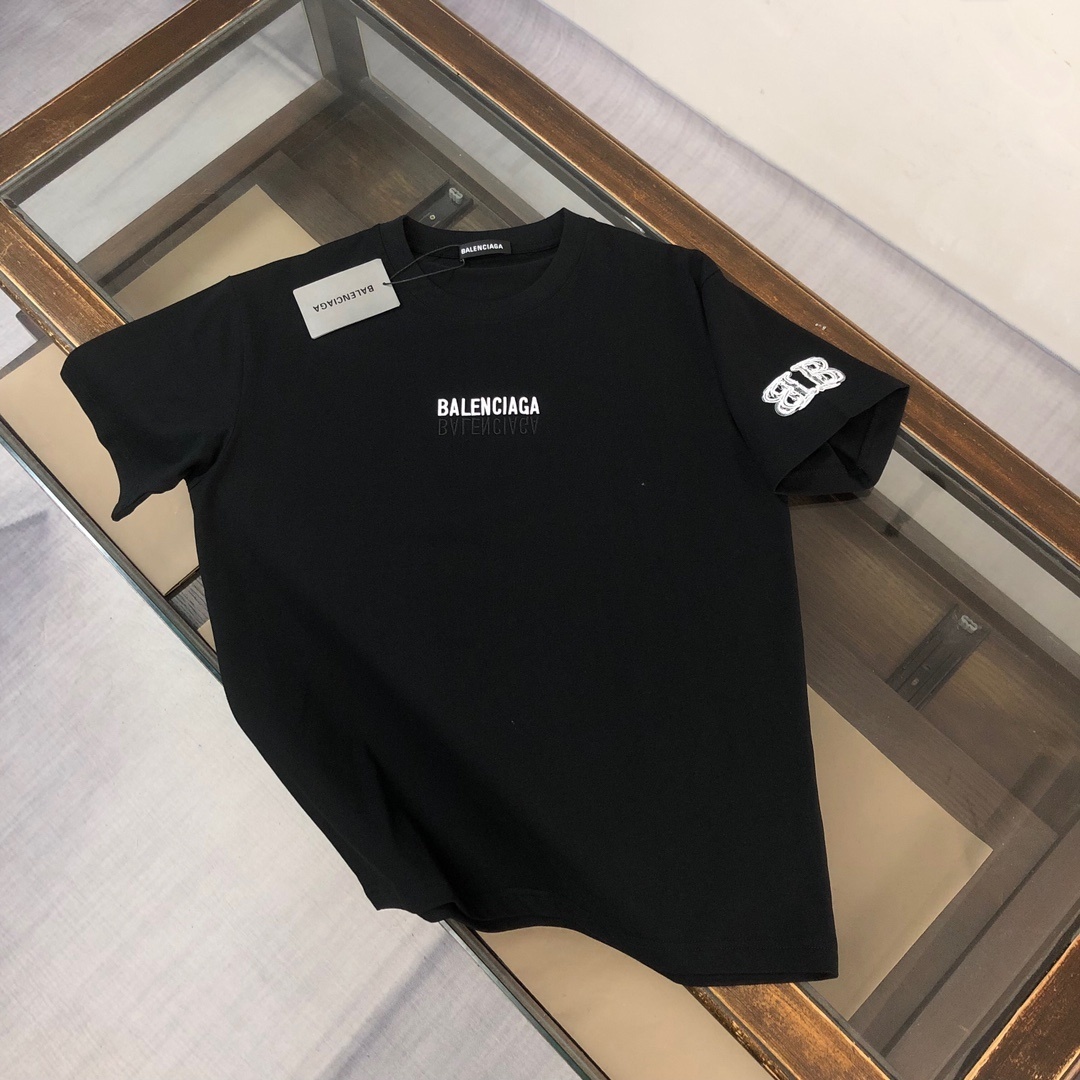 Balenciaga T-Shirt