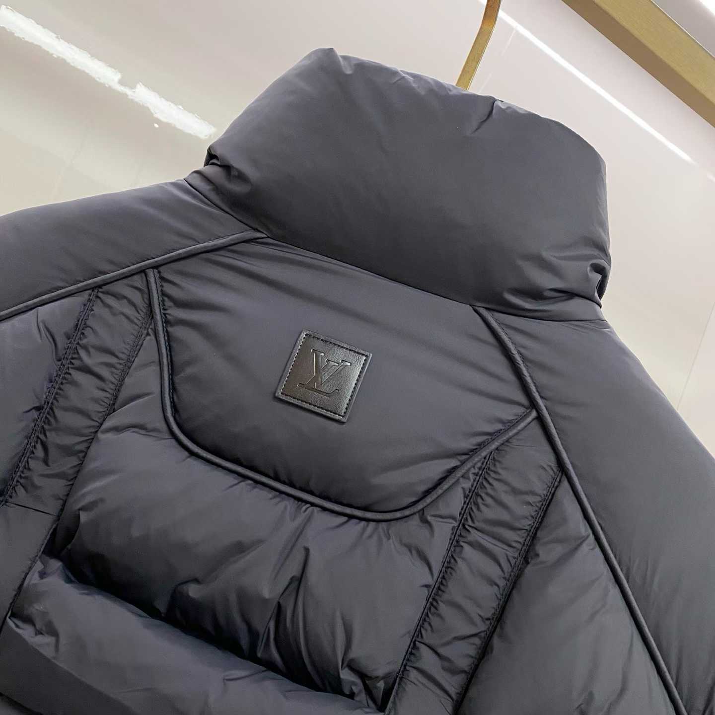 Moncler Bardane short down jacket in black