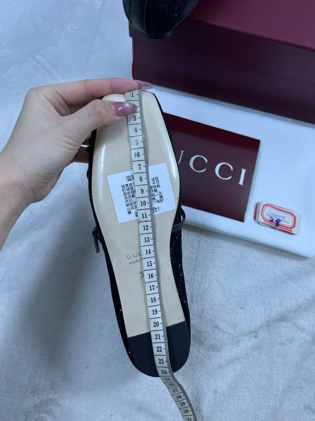 Gucci GG crystal Horsebit ballet flat in black velvet. Size EU37 womens