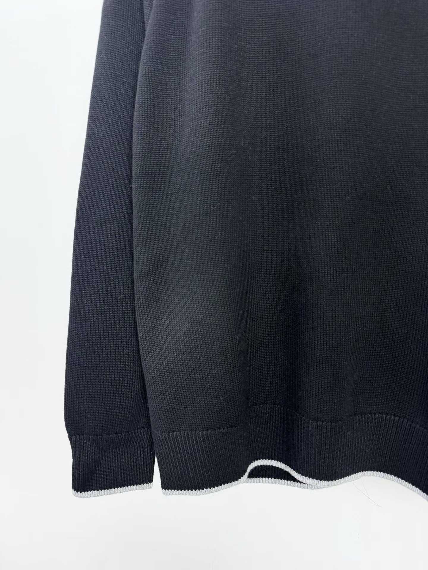 Moncler alpaca and wool blend turtleneck Black jumper with contrasting tipped trim