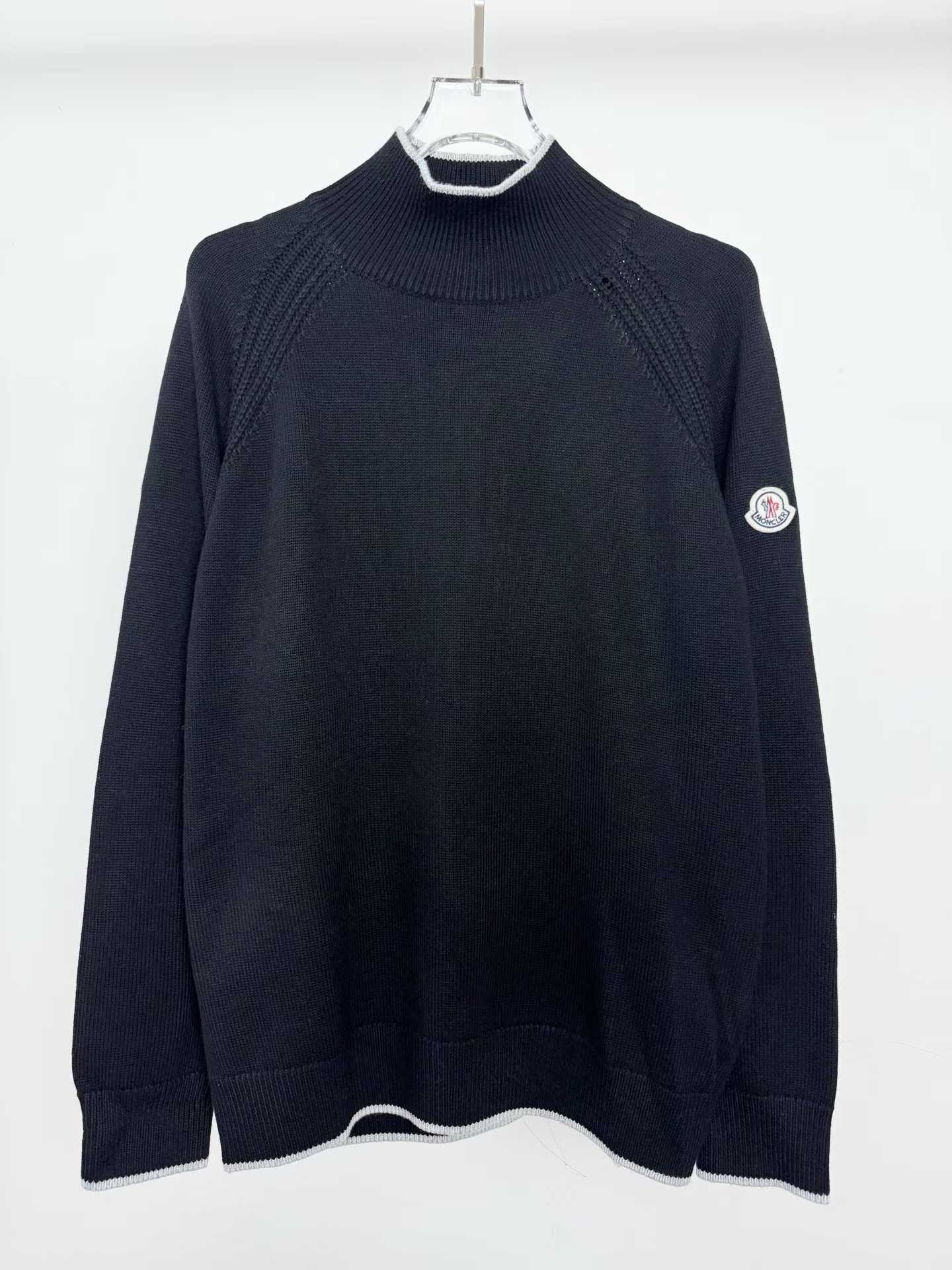 Moncler alpaca and wool blend turtleneck Black jumper with contrasting tipped trim