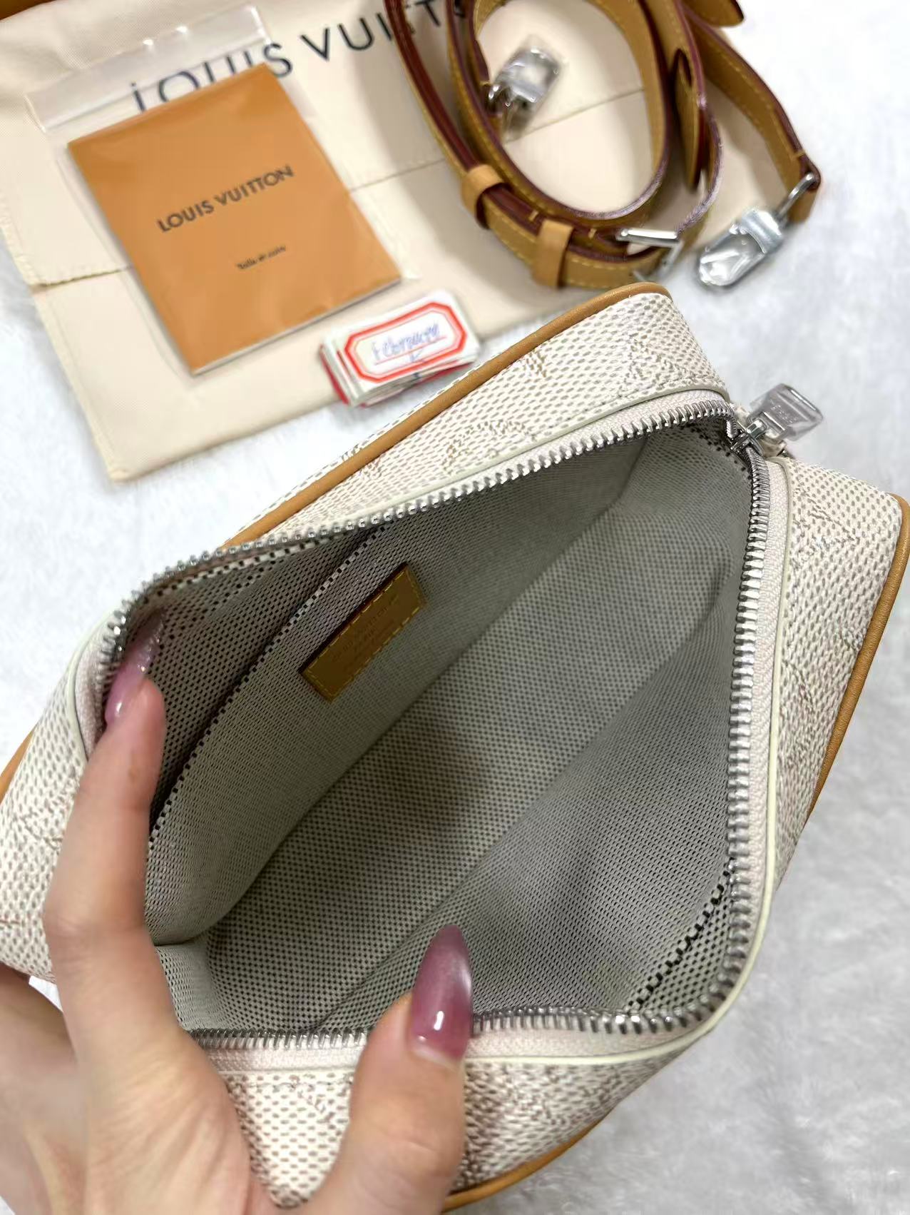 LV Trocadéro Wearable Wallet in Monogram Heritage coated canvas with natural cowhide-leather trim