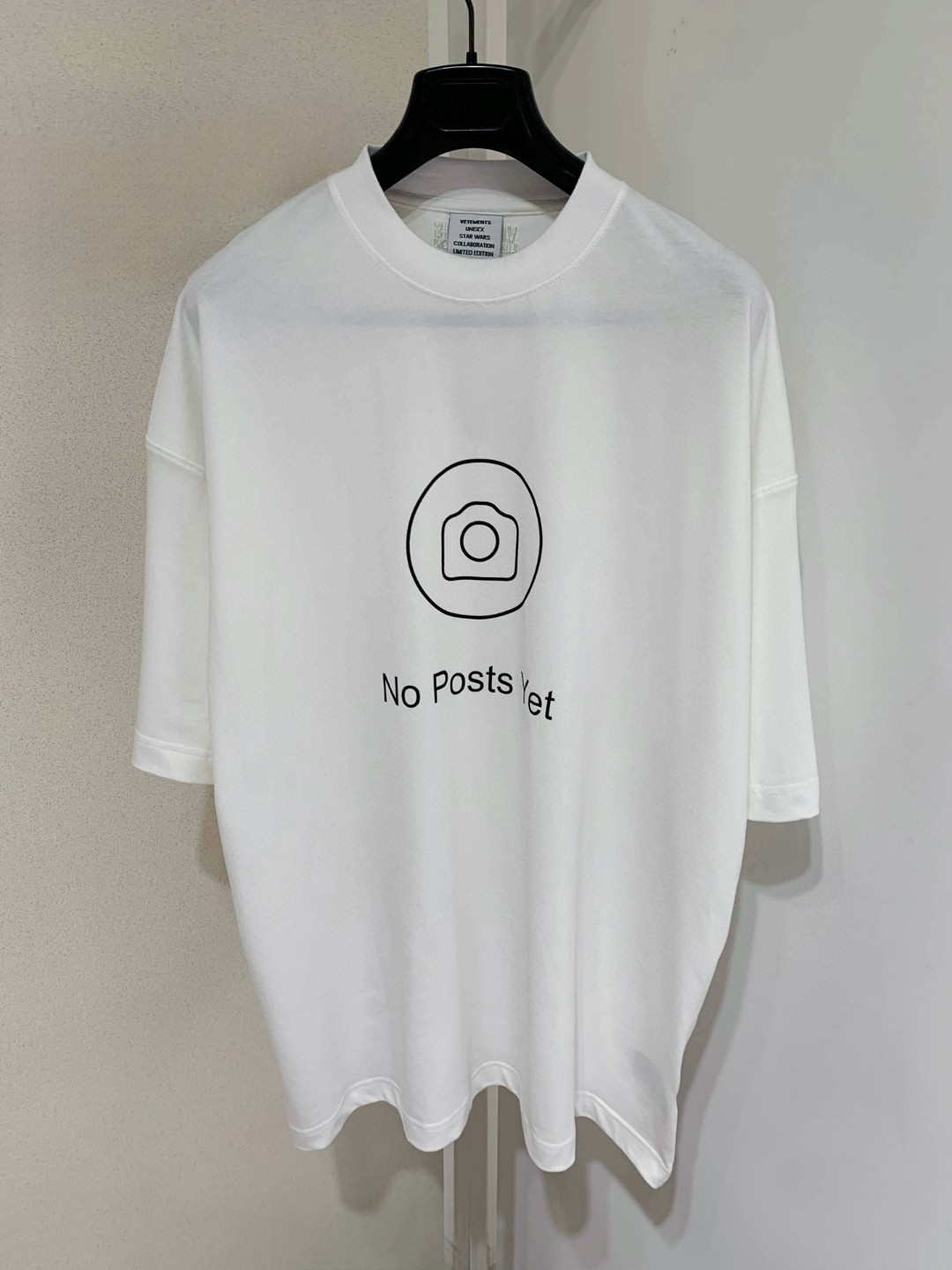 VETEMENTS 'No Posts' Regular T-shirt in white cotton jersey.