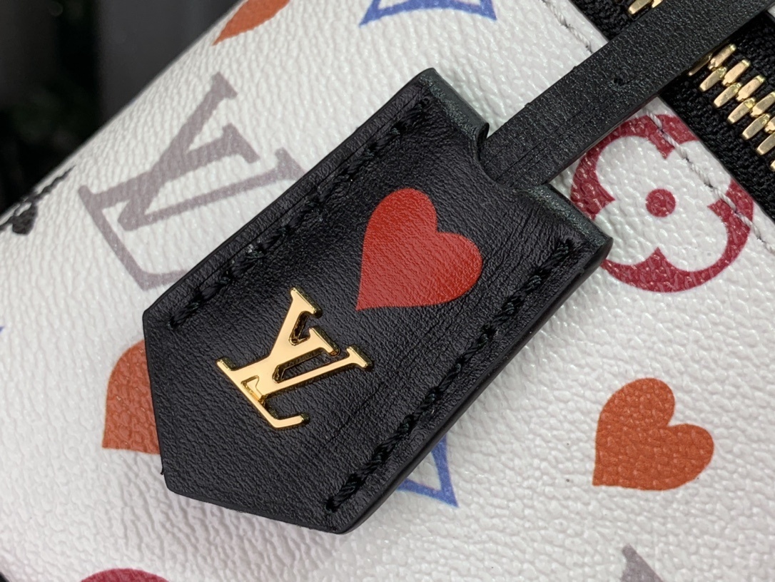 LV Game On Vanity PM