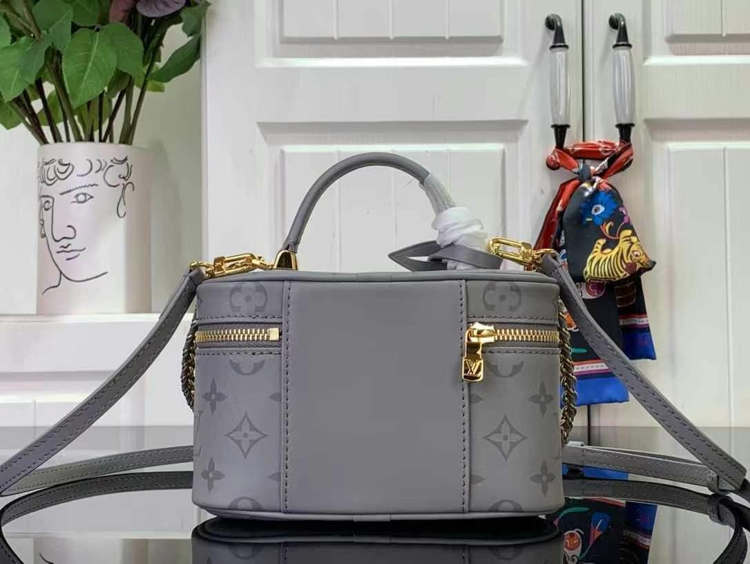 LV Vanity Chain Pouch in Monogram Ink Trianon calfskin leather