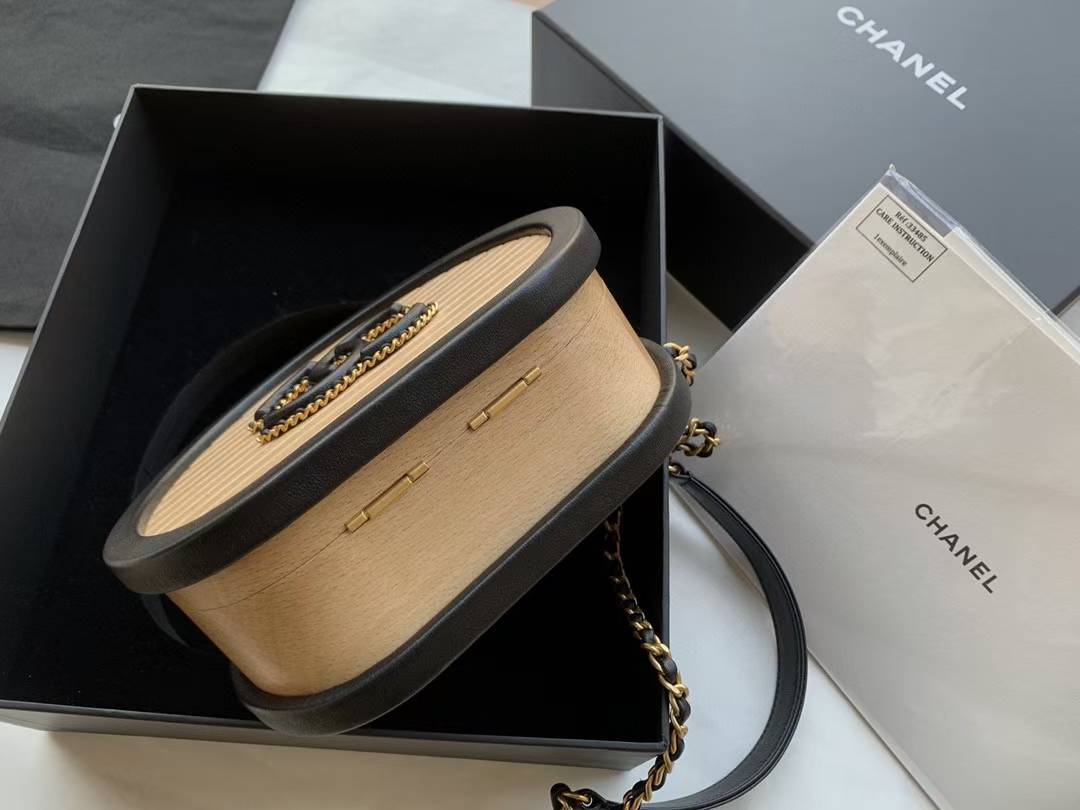 Chanel 2022 Resort Collection (22C) Dubai Beechwood Vanity Shoulder Bag