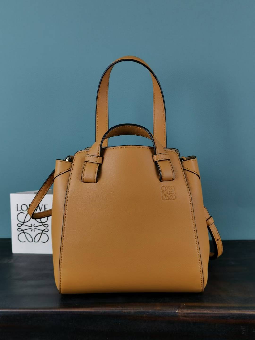 Loewe Hammock Nugget handbag Tan color