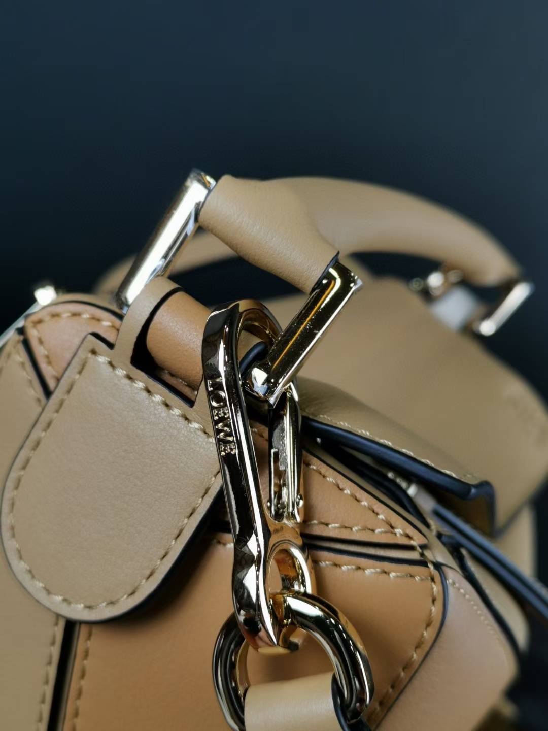 Loewe Puzzle bag distinctive geometric leather