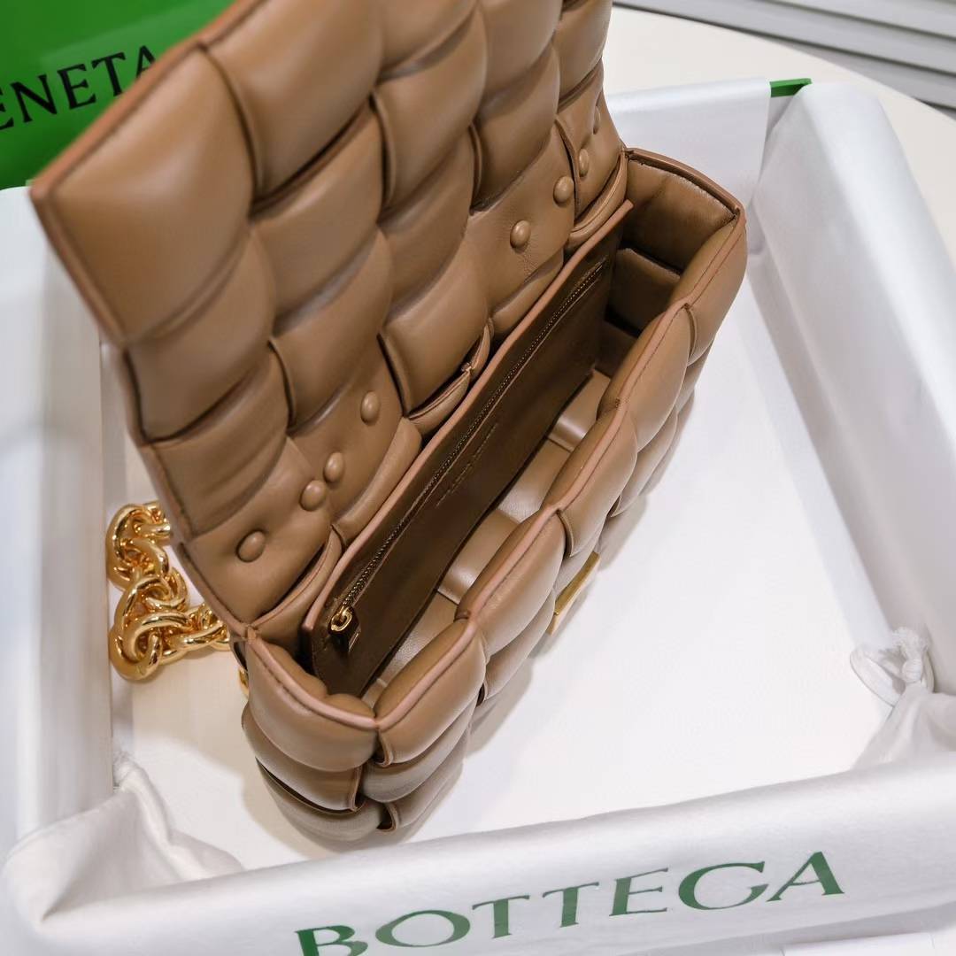 Bottega Veneta Chain Cassette Bag