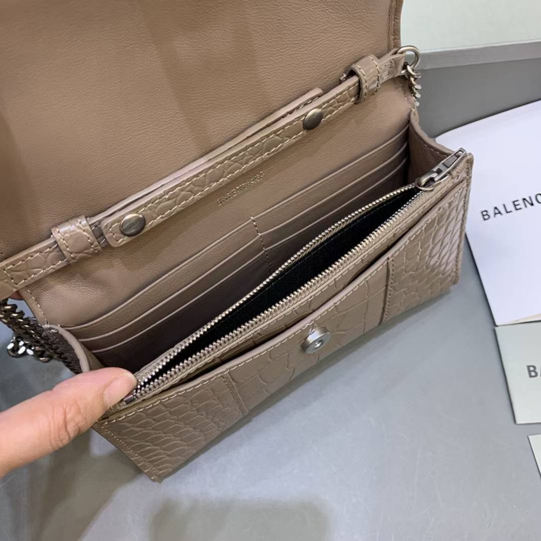Balenciaga Women's Hourglass Wallet On Chain