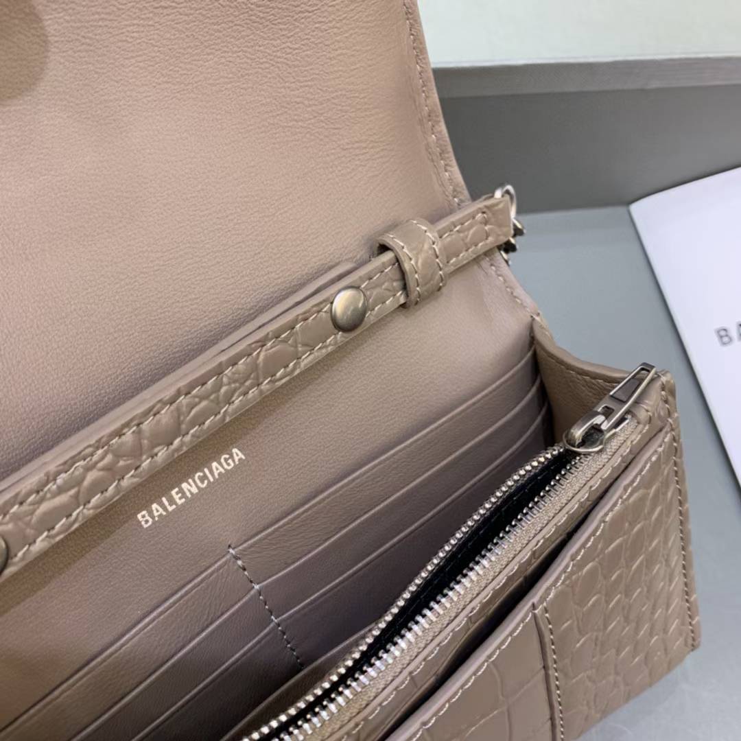 Balenciaga Women's Hourglass Wallet On Chain