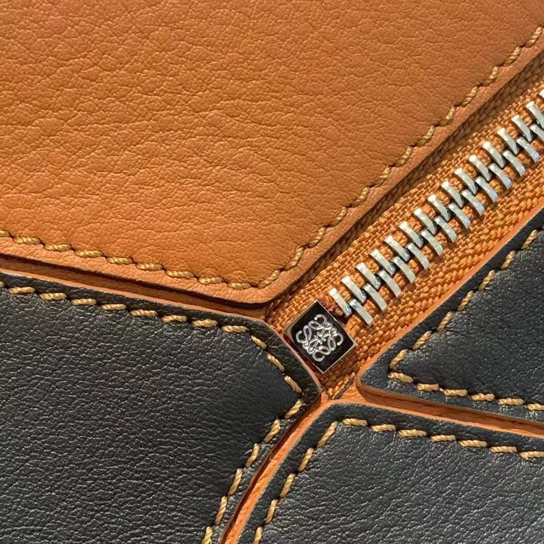 Loewe Puzzle Edge Bag in Black/Tan
