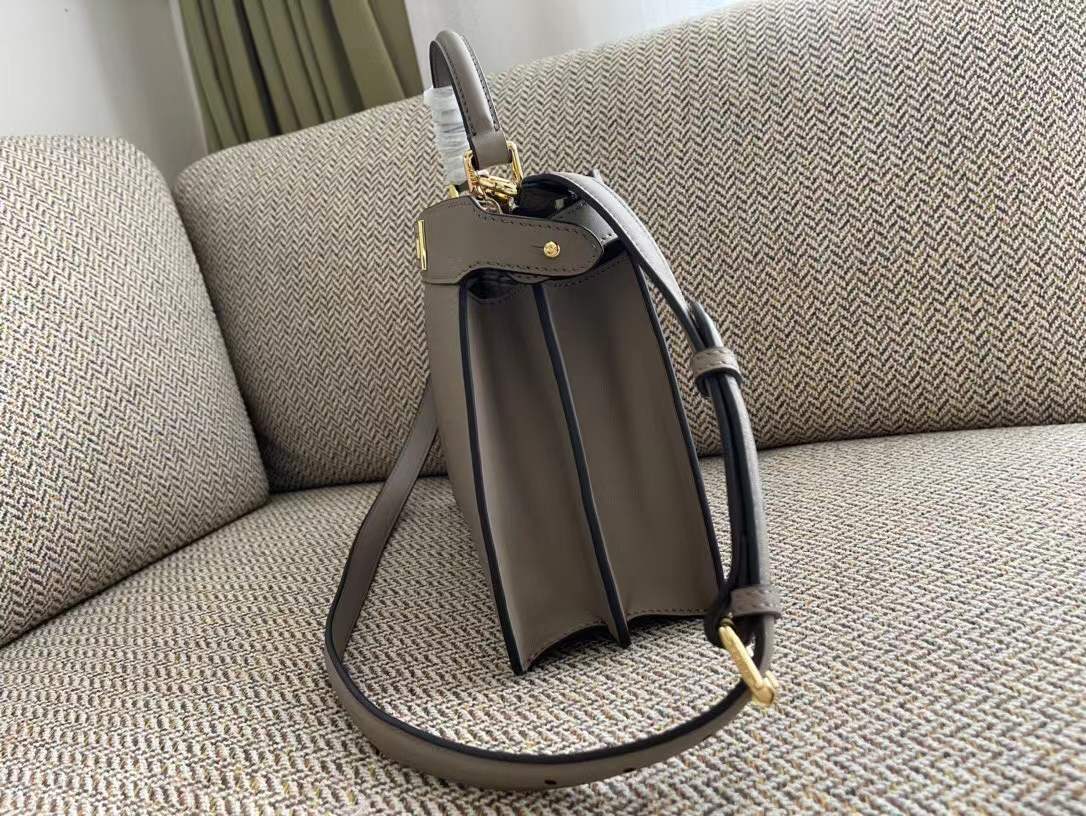 Fendi Peekaboo ISeeU small bag