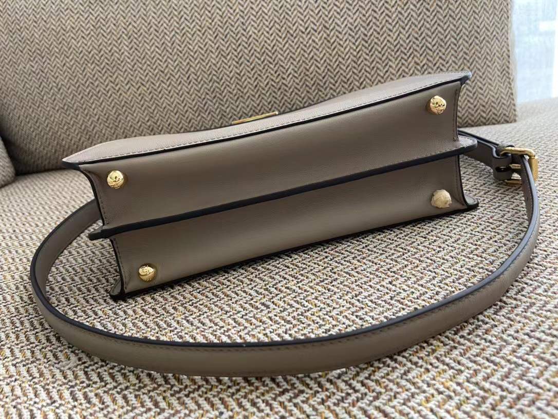 Fendi Peekaboo ISeeU small bag