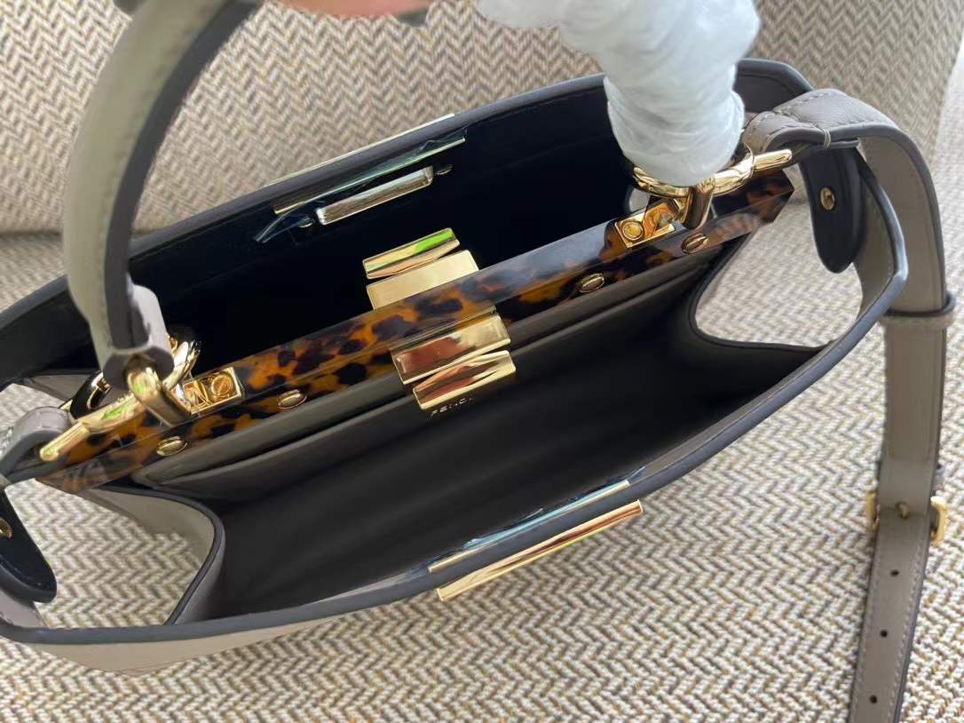 Fendi Peekaboo ISeeU small bag