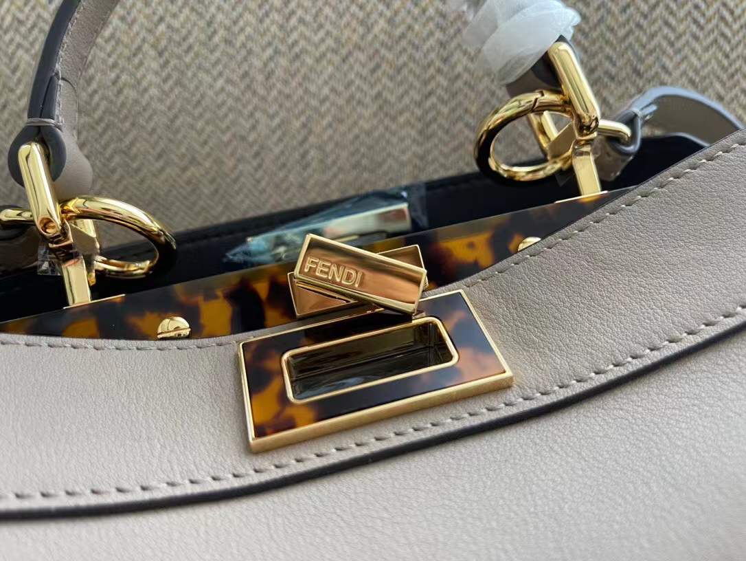 Fendi Peekaboo ISeeU small bag