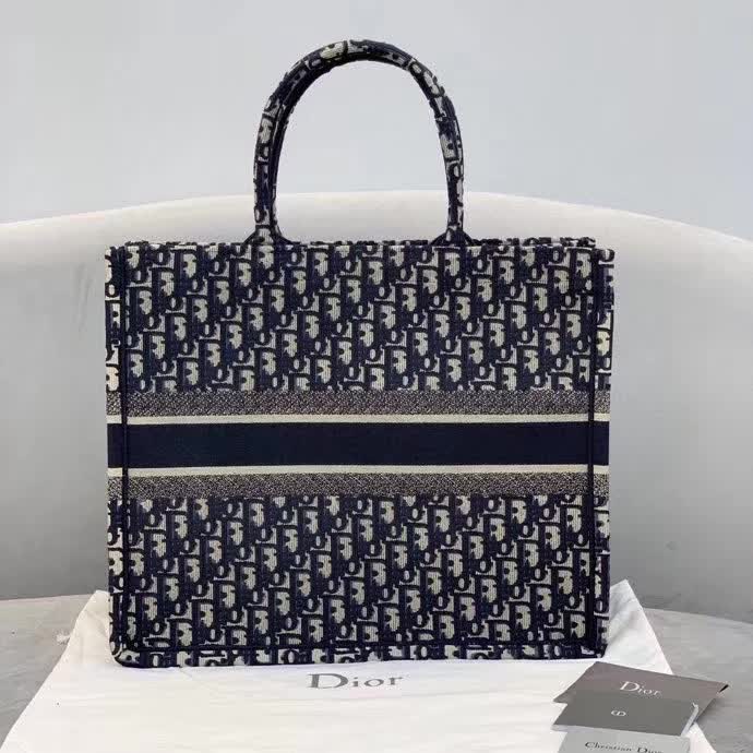 Christian Dior Book Tote in the navy blue Oblique jacquard canvas