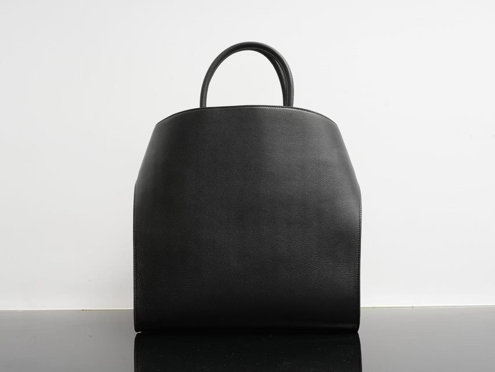 Ferragamo Hug Soft Bicolor Leather Shoulder Bag in moss green Black