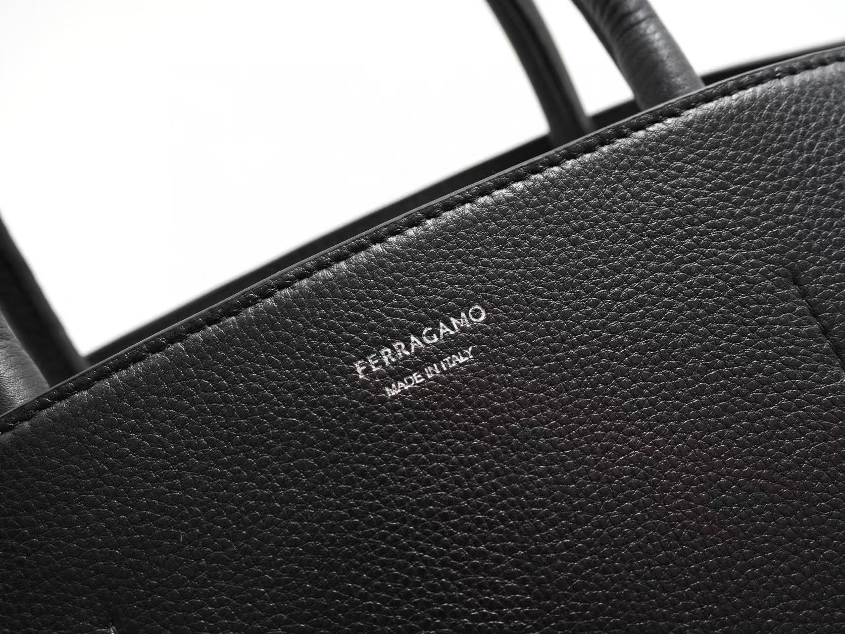 Ferragamo Hug Soft Bicolor Leather Shoulder Bag in moss green Black