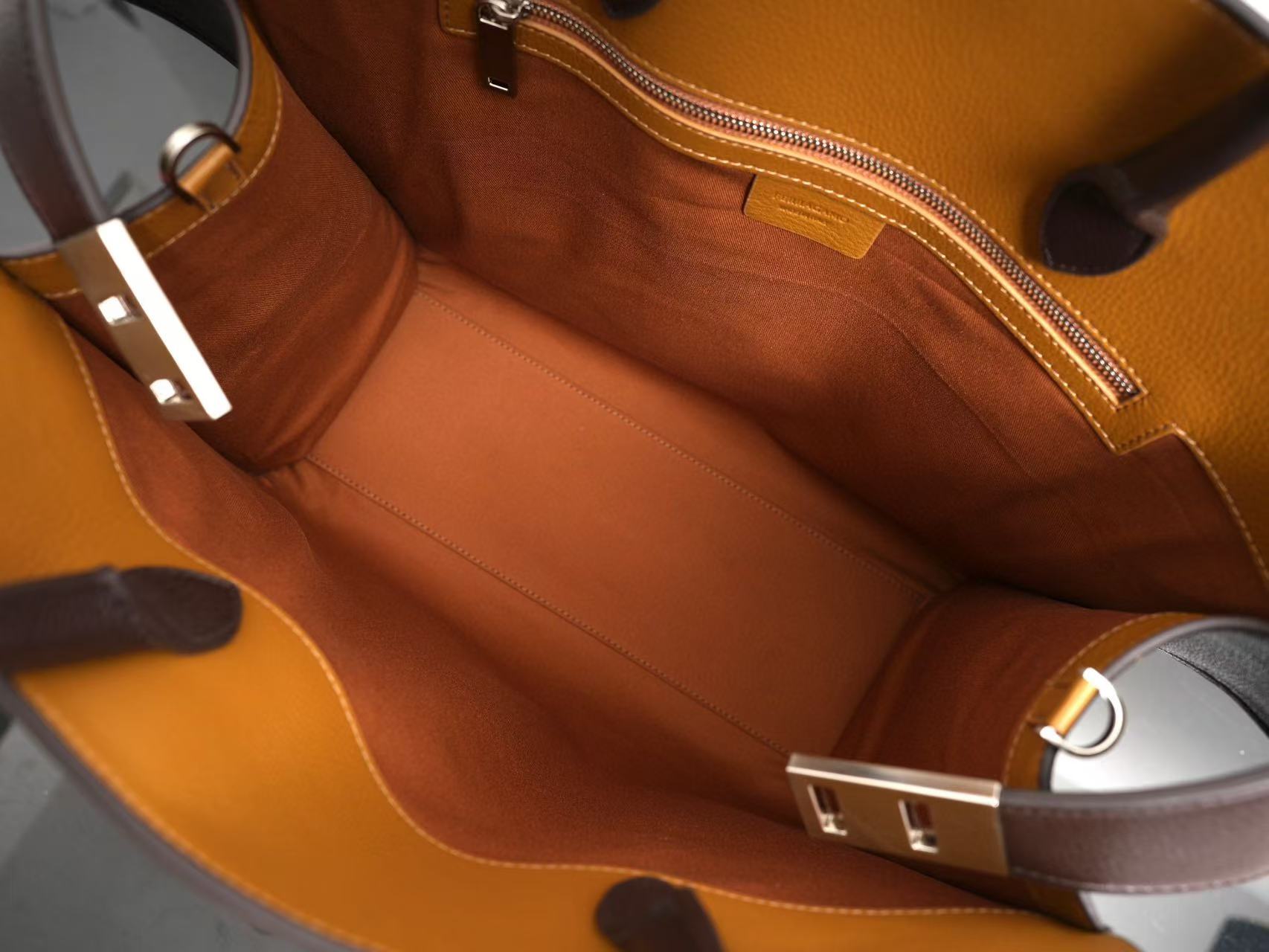 Ferragamo Hug Soft Bicolor Leather Shoulder Bag in moss green Black