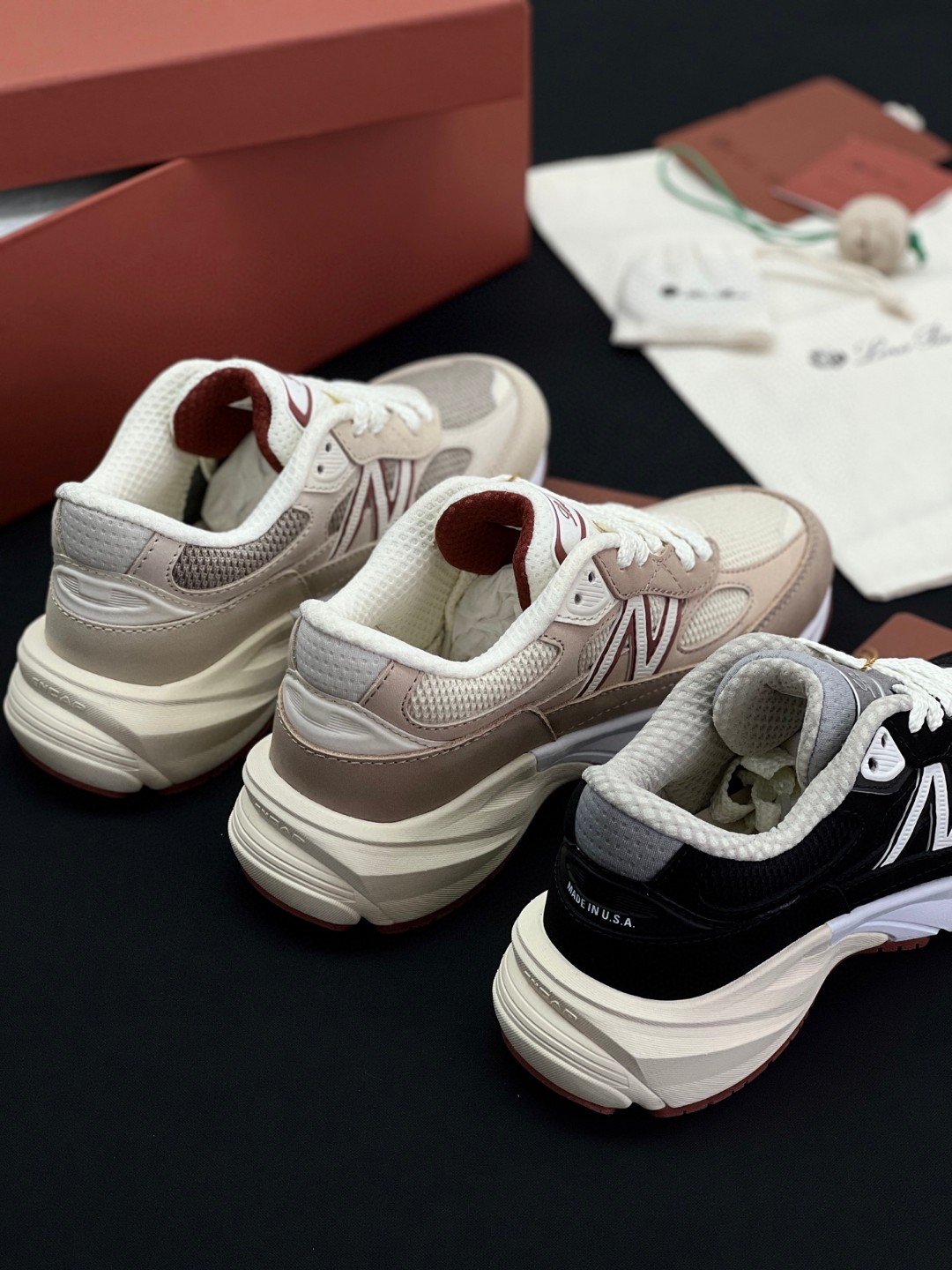 Loro Piana x New Balance Sneaker beige