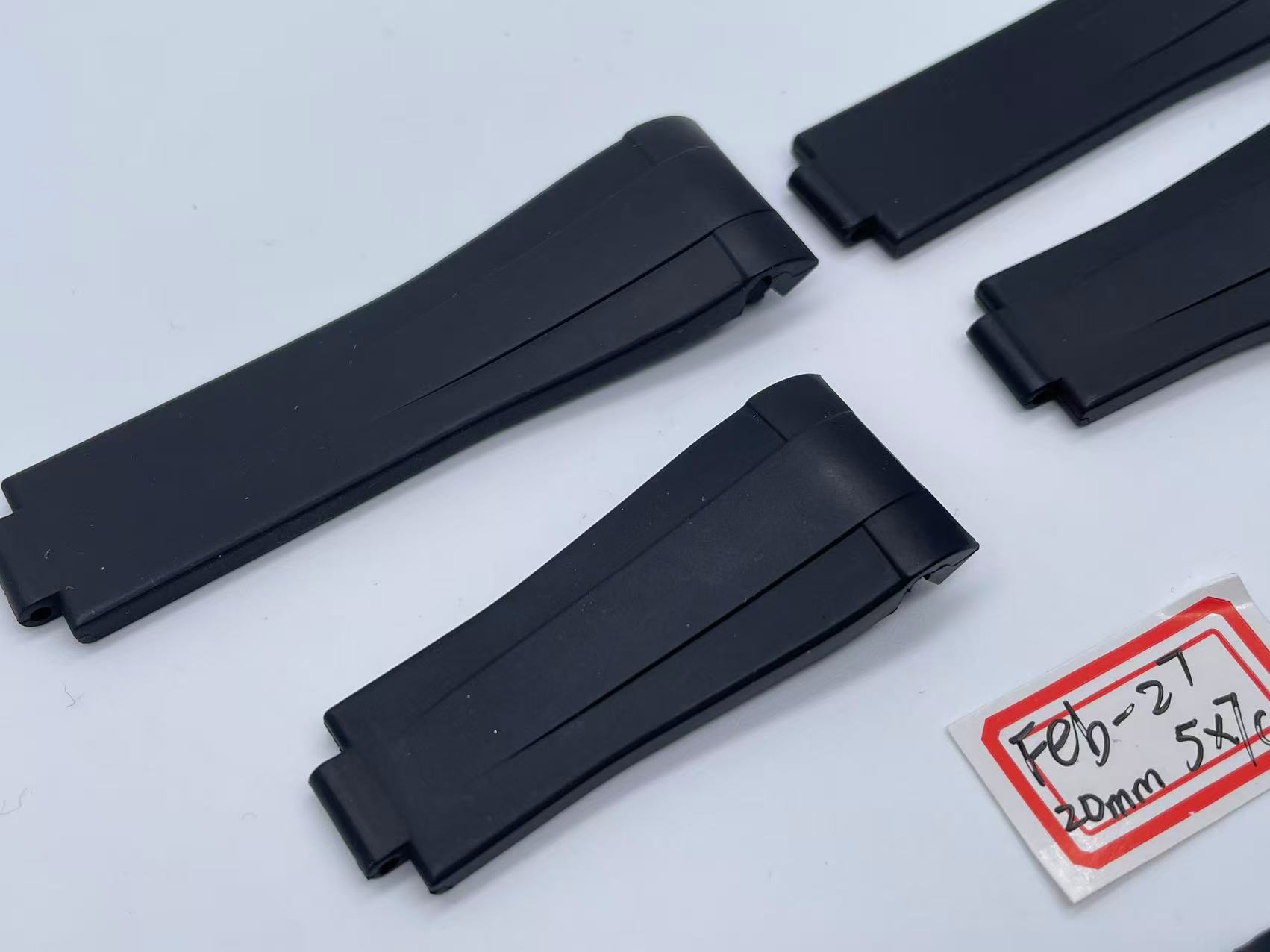 Submariner and Daytona watch model 20mm 5x7cm