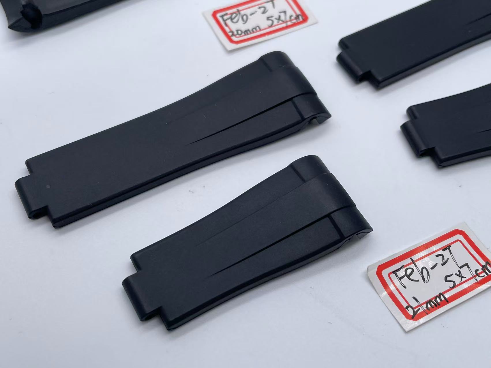 Submariner and Daytona watch model 20mm 5x7cm