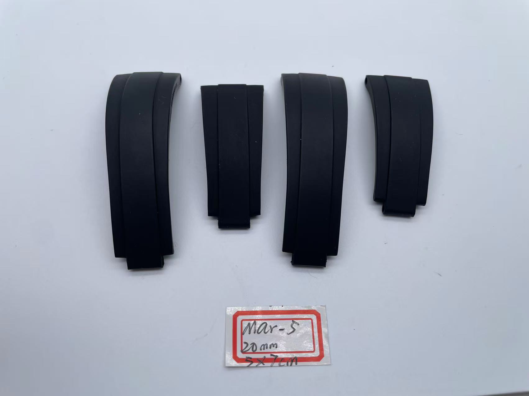 OysterFlex Black Rubber Strap 20mm 6x6cm