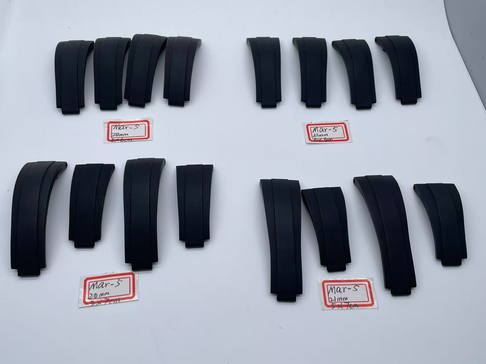 OysterFlex Black Rubber Strap 20mm 6x6cm