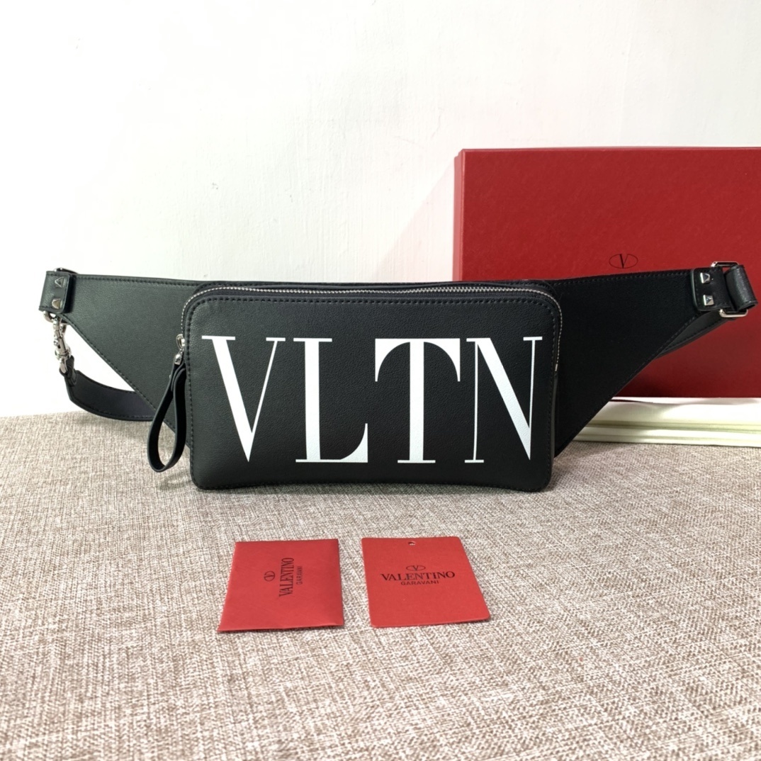 Valentino Garavani VLTN belt bag