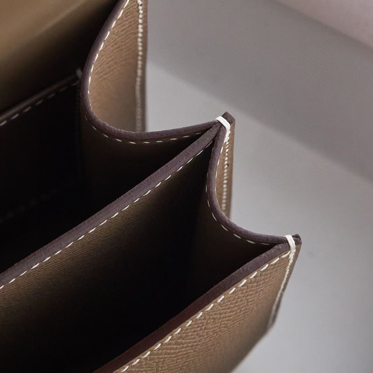 Hermès Constance 18 Shoulder Bag in Etoupe Epsom leather with gold hardware