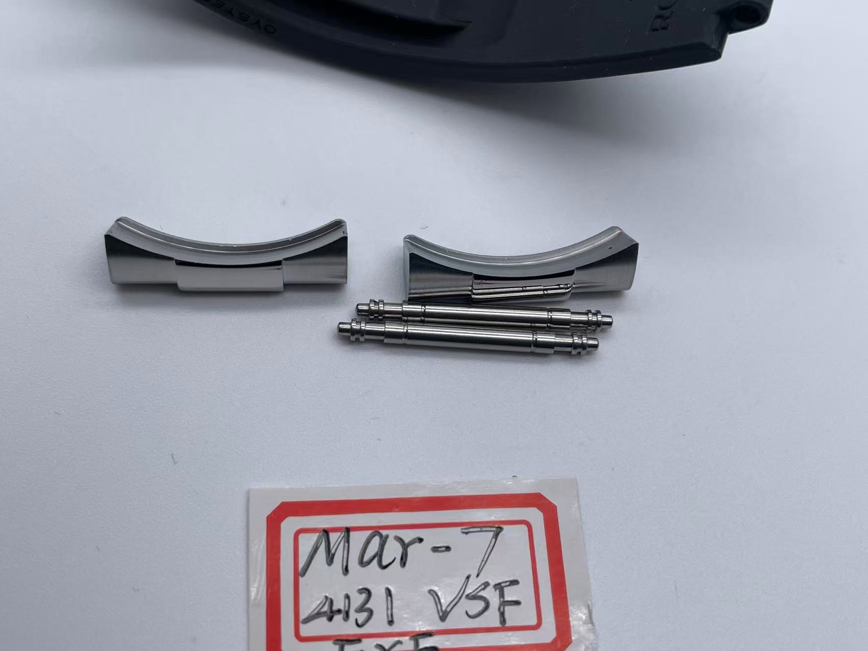 VSF FXF Daytona 4131 Movement