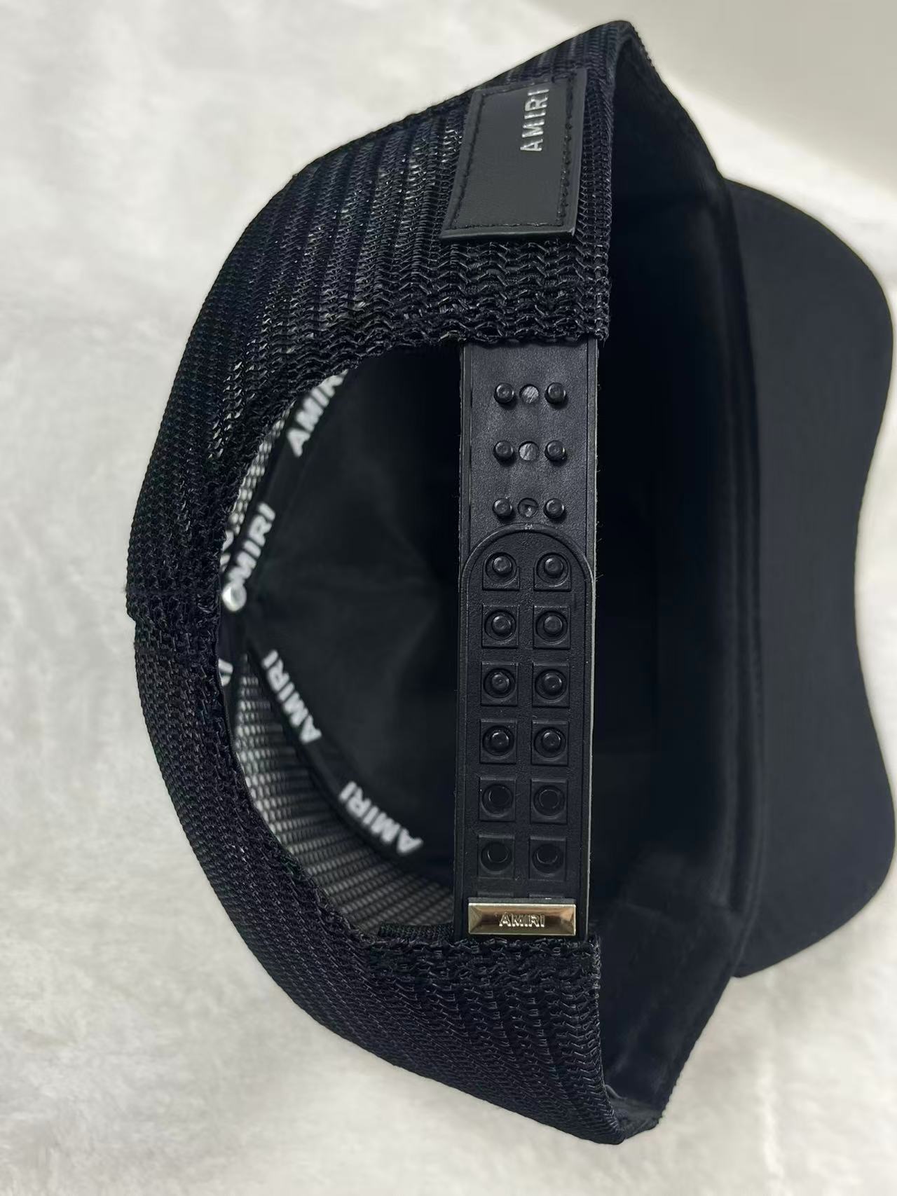 AMIRI 3 Star Trucker Hat black