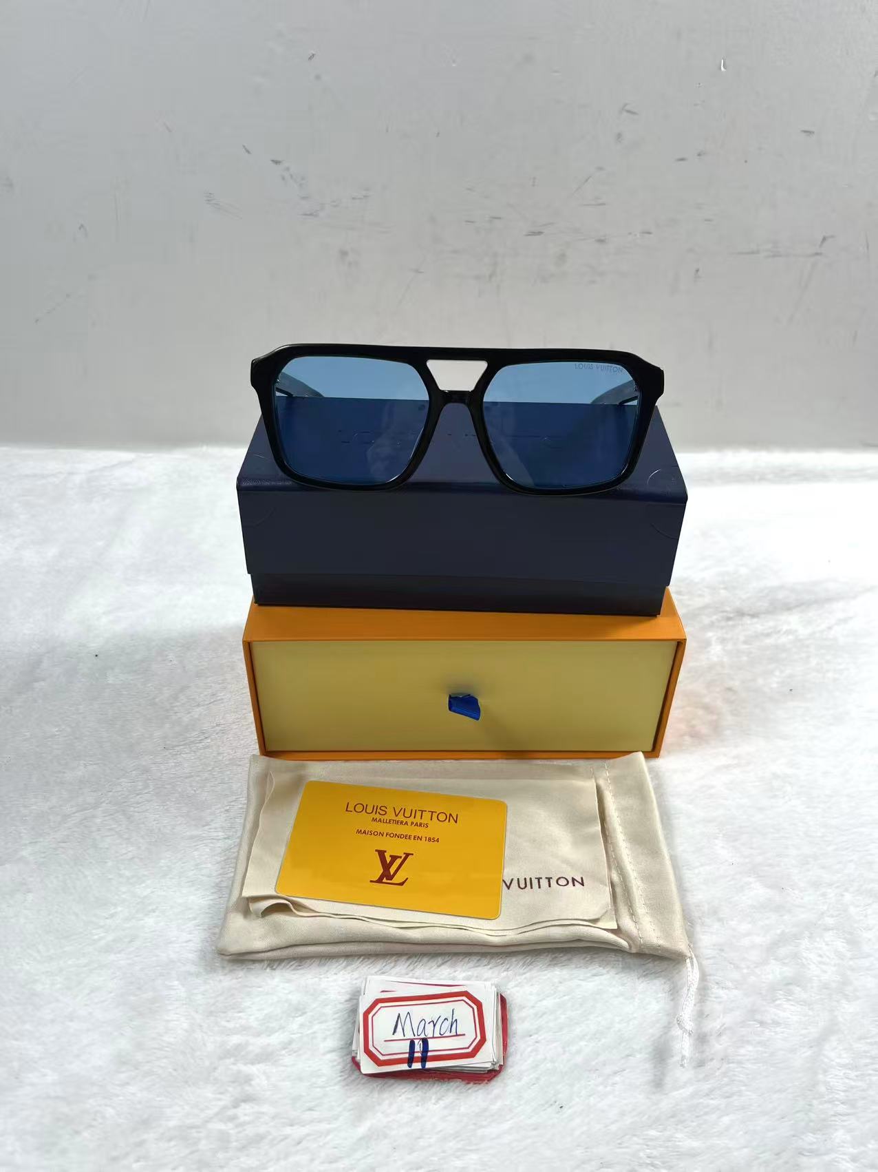 LV Z3120U IV Hit Large Square Sunglasses Blue