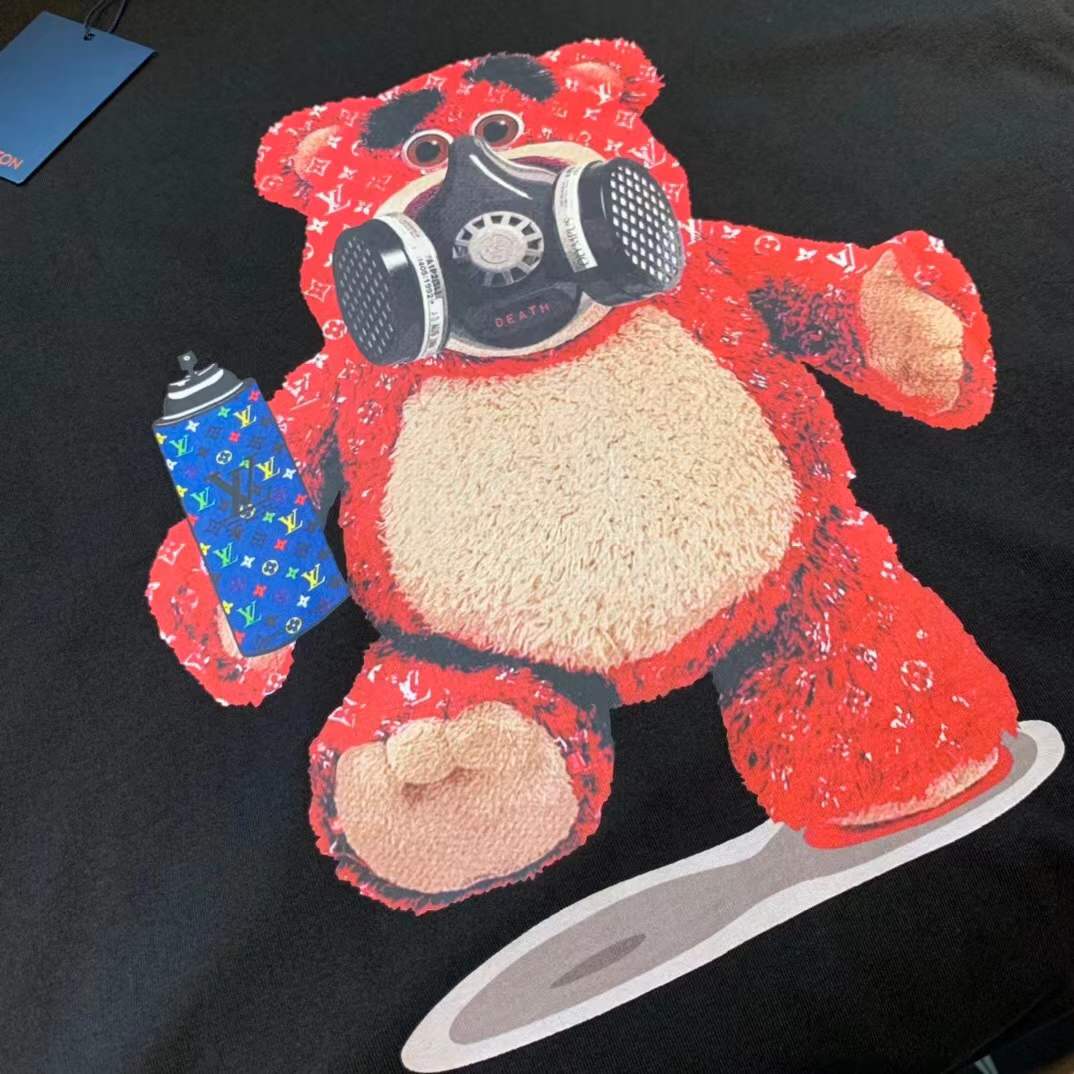 LV black cotton t-shirt is a Philipp Plein teddy bear graphic t-shirt