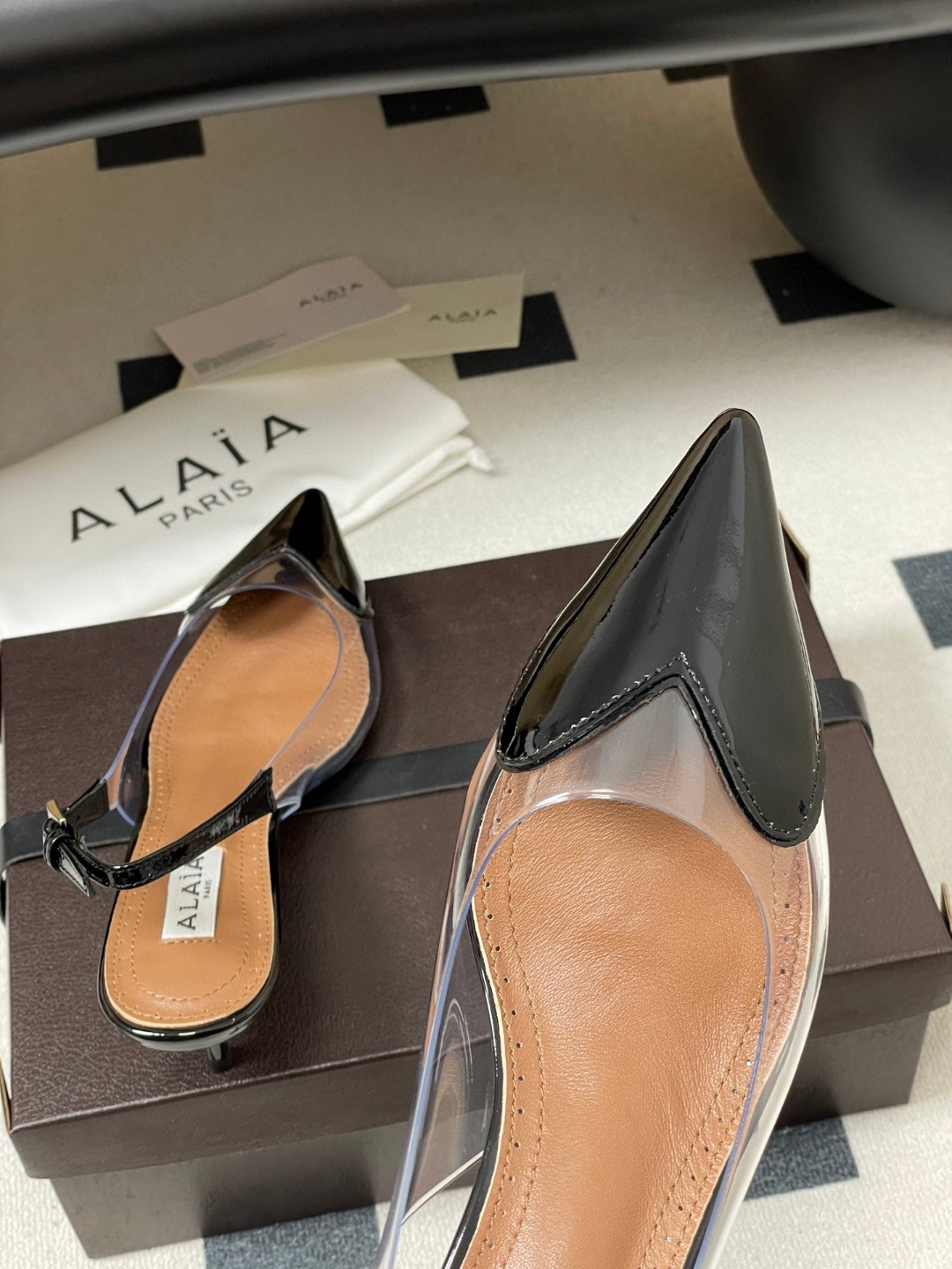Alaia Le Coeur Vinyl & Patent Slingback Pump
